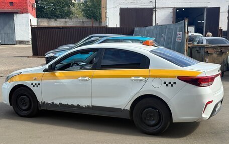 KIA Rio IV, 2018 год, 620 000 рублей, 3 фотография