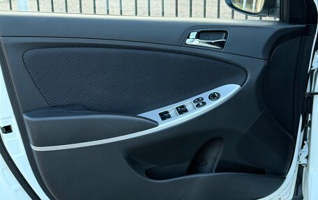 Hyundai Solaris II рестайлинг, 2012 год, 699 000 рублей, 15 фотография