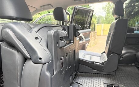 Toyota Land Cruiser 200, 2018 год, 8 550 000 рублей, 18 фотография