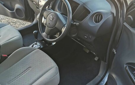 Toyota Ist II, 2007 год, 680 000 рублей, 8 фотография