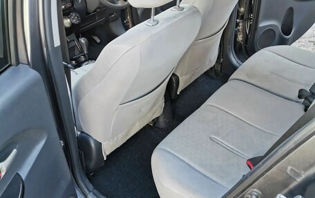 Toyota Ist II, 2007 год, 680 000 рублей, 6 фотография