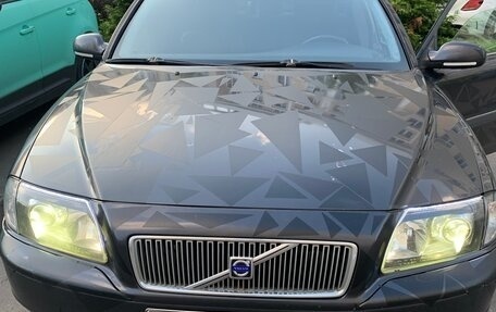 Volvo S80 II рестайлинг 2, 2000 год, 700 000 рублей, 1 фотография