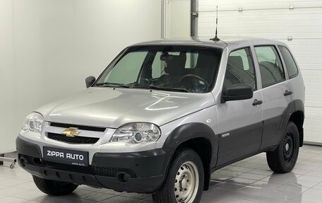 Chevrolet Niva I рестайлинг, 2017 год, 769 000 рублей, 3 фотография