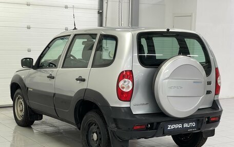 Chevrolet Niva I рестайлинг, 2017 год, 769 000 рублей, 6 фотография