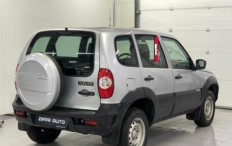 Chevrolet Niva I рестайлинг, 2017 год, 769 000 рублей, 4 фотография
