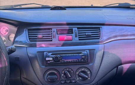 Mitsubishi Lancer IX, 2005 год, 300 000 рублей, 17 фотография