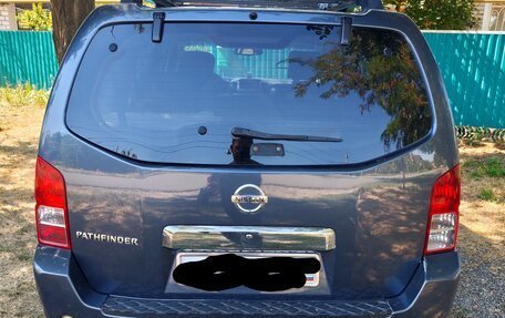 Nissan Pathfinder, 2006 год, 1 000 000 рублей, 10 фотография