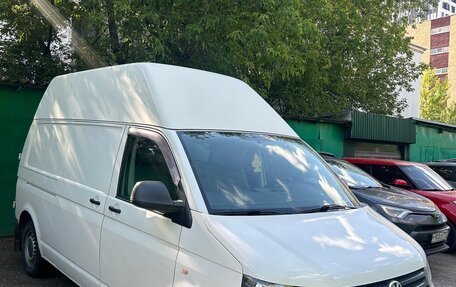 Volkswagen Transporter T5 рестайлинг, 2011 год, 1 700 000 рублей, 3 фотография