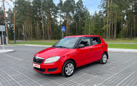 Skoda Fabia II, 2011 год, 475 000 рублей, 2 фотография