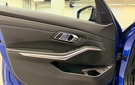 BMW 3 серия, 2019 год, 3 890 000 рублей, 10 фотография