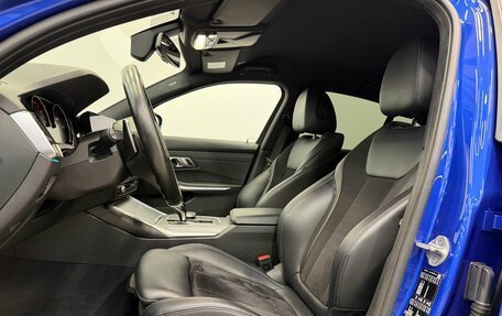 BMW 3 серия, 2019 год, 3 890 000 рублей, 12 фотография