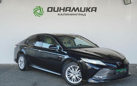 Toyota Camry, 2019 год, 2 990 000 рублей, 7 фотография