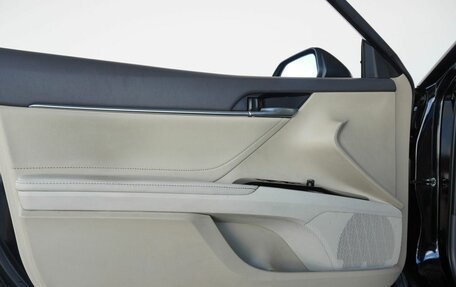 Toyota Camry, 2019 год, 2 990 000 рублей, 16 фотография
