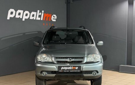 Chevrolet Niva I рестайлинг, 2013 год, 590 000 рублей, 2 фотография