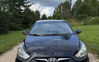 Hyundai Solaris II рестайлинг, 2011 год, 650 000 рублей, 1 фотография