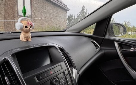 Opel Astra J, 2014 год, 700 000 рублей, 14 фотография
