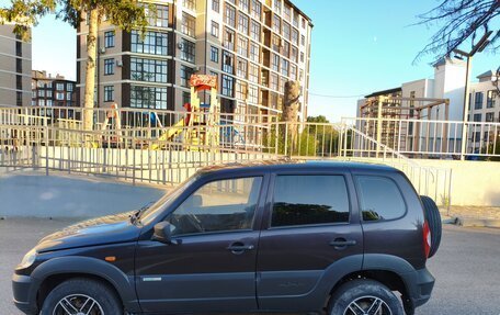 Chevrolet Niva I рестайлинг, 2012 год, 415 000 рублей, 2 фотография