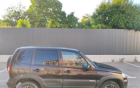 Chevrolet Niva I рестайлинг, 2012 год, 415 000 рублей, 6 фотография