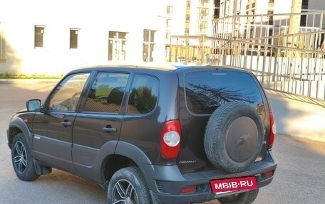 Chevrolet Niva I рестайлинг, 2012 год, 415 000 рублей, 3 фотография