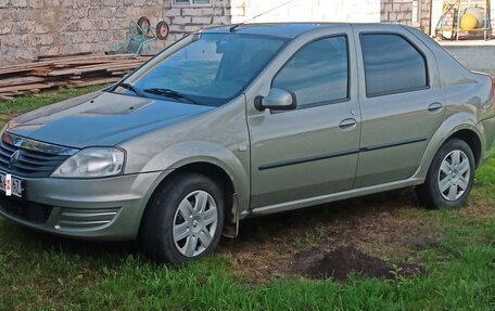 Renault Logan I, 2014 год, 450 000 рублей, 2 фотография