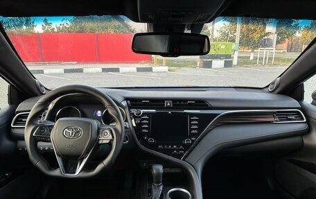 Toyota Camry, 2020 год, 2 380 000 рублей, 12 фотография