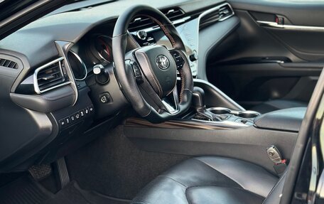 Toyota Camry, 2020 год, 2 380 000 рублей, 15 фотография