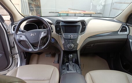 Hyundai Santa Fe III рестайлинг, 2013 год, 2 500 000 рублей, 5 фотография
