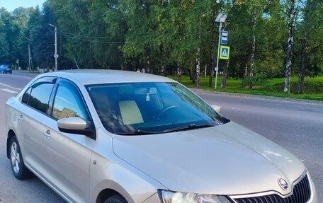 Skoda Rapid I, 2014 год, 880 000 рублей, 2 фотография