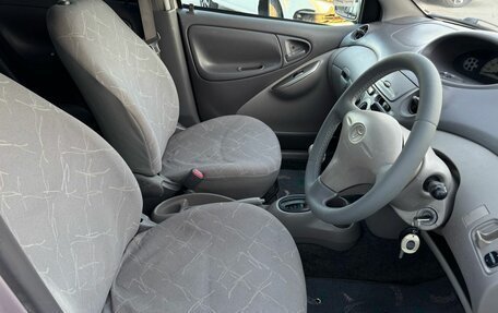 Toyota Platz, 2001 год, 520 000 рублей, 11 фотография