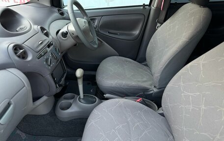 Toyota Platz, 2001 год, 520 000 рублей, 20 фотография