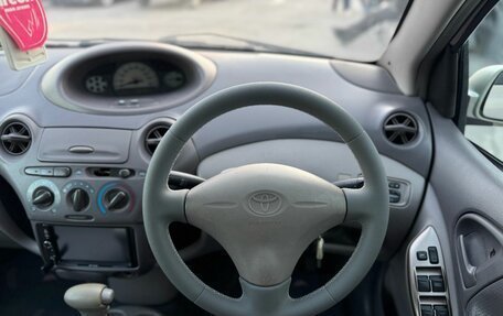 Toyota Platz, 2001 год, 520 000 рублей, 23 фотография