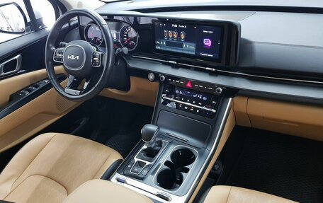 KIA Carnival, 2022 год, 3 695 000 рублей, 10 фотография
