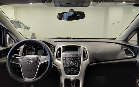 Opel Astra J, 2013 год, 680 000 рублей, 18 фотография