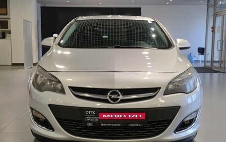 Opel Astra J, 2013 год, 680 000 рублей, 6 фотография