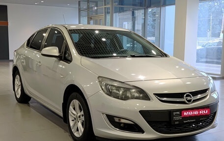 Opel Astra J, 2013 год, 680 000 рублей, 7 фотография