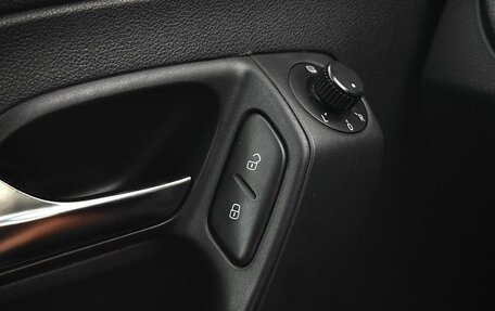Volkswagen Polo VI (EU Market), 2019 год, 920 000 рублей, 19 фотография