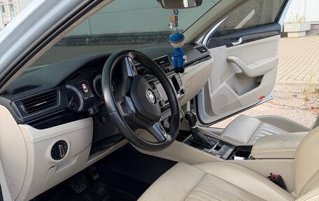 Skoda Superb III рестайлинг, 2015 год, 1 720 000 рублей, 5 фотография