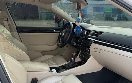 Skoda Superb III рестайлинг, 2015 год, 1 720 000 рублей, 6 фотография