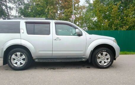 Nissan Pathfinder, 2005 год, 950 000 рублей, 4 фотография