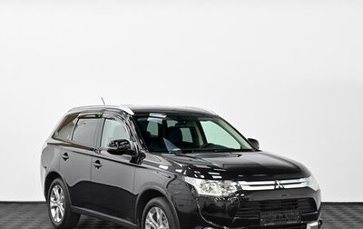 Mitsubishi Outlander III рестайлинг 3, 2014 год, 1 175 000 рублей, 1 фотография