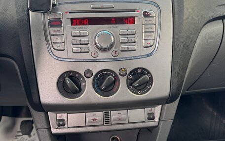 Ford Focus II рестайлинг, 2008 год, 525 000 рублей, 15 фотография