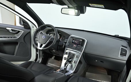 Volvo XC60 II, 2017 год, 2 065 000 рублей, 6 фотография