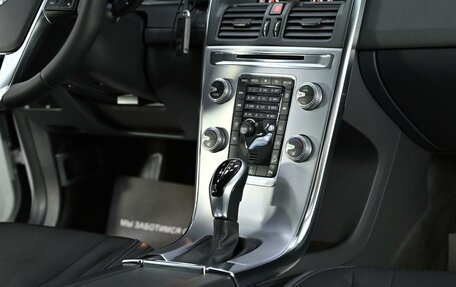 Volvo XC60 II, 2017 год, 2 065 000 рублей, 10 фотография