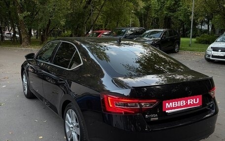 Skoda Superb III рестайлинг, 2015 год, 2 250 000 рублей, 5 фотография