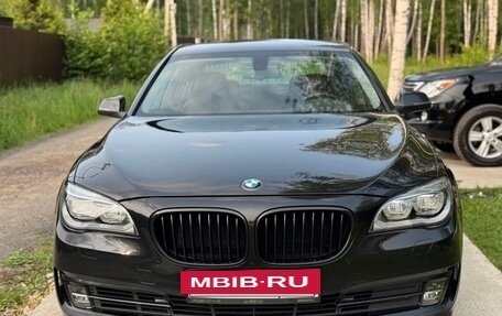 BMW 7 серия, 2014 год, 1 750 000 рублей, 8 фотография