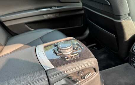 BMW 7 серия, 2014 год, 1 750 000 рублей, 17 фотография