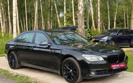 BMW 7 серия, 2014 год, 1 750 000 рублей, 2 фотография