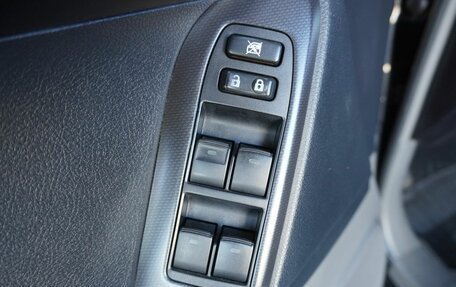 Toyota Land Cruiser Prado 150 рестайлинг 2, 2010 год, 2 390 000 рублей, 16 фотография