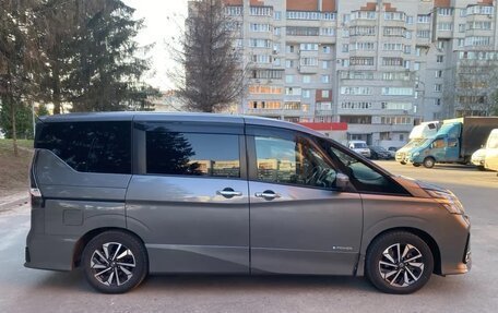 Nissan Serena IV, 2021 год, 3 050 000 рублей, 2 фотография