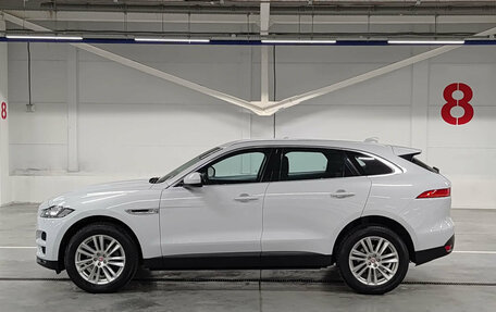 Jaguar F-Pace, 2017 год, 2 650 000 рублей, 12 фотография